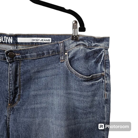 DKNY Ludlow Denim High Waist Blue Bermuda Jean Shorts - Picture 3 of 11